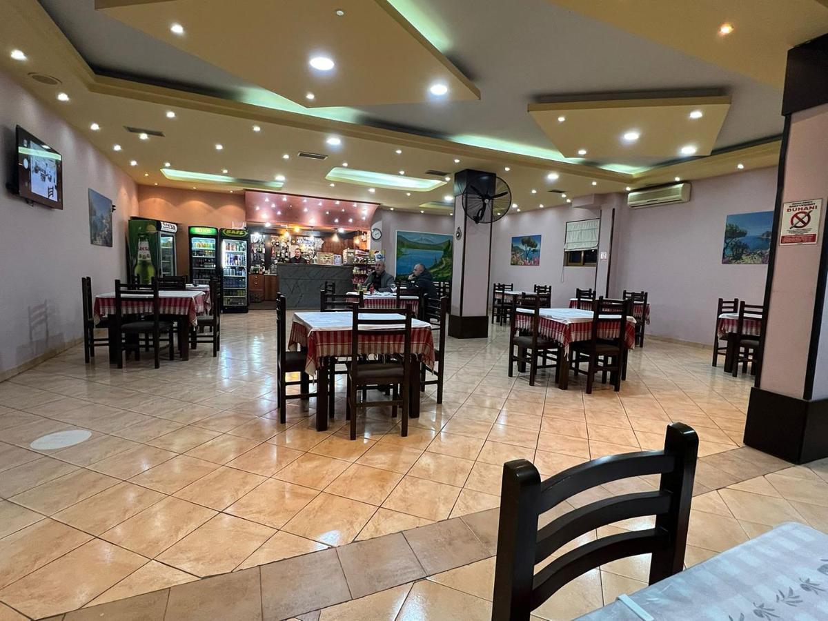 Hotel Ziku Durrës Esterno foto